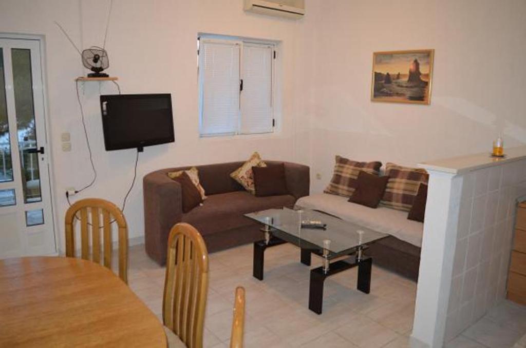 Fotografia z galérie ubytovania Apartments with a parking space Medici, Omis - 7483 v Mimiciach