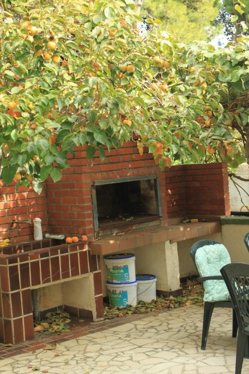 Vonkajšia záhrada v ubytovaní Apartment Premantura 7462b
