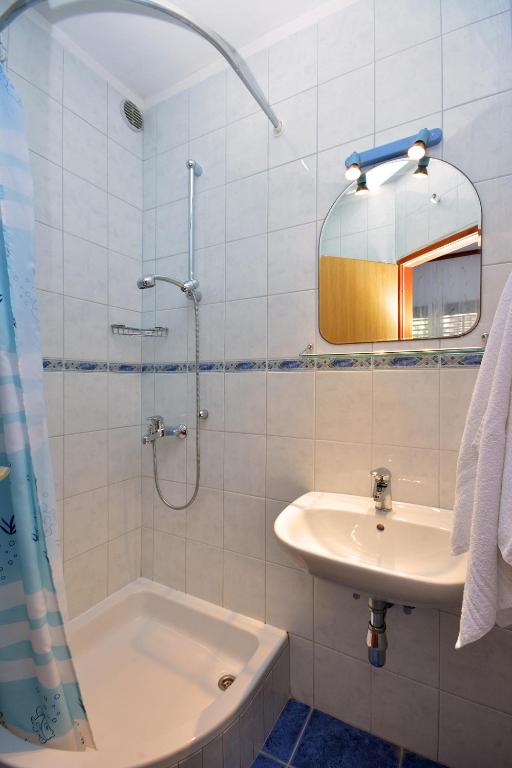 Kúpeľňa v ubytovaní Apartment Pisak 7521c
