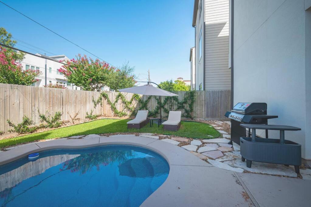 Luxury Home w/ Private Saltwater Pool in Midtown - Three-Bedroom House
