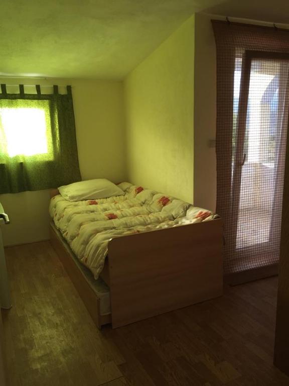 Fotografie z fotogalerie ubytování Apartments with a swimming pool Podgradina, Novigrad - 6198 v destinaci Posedarje