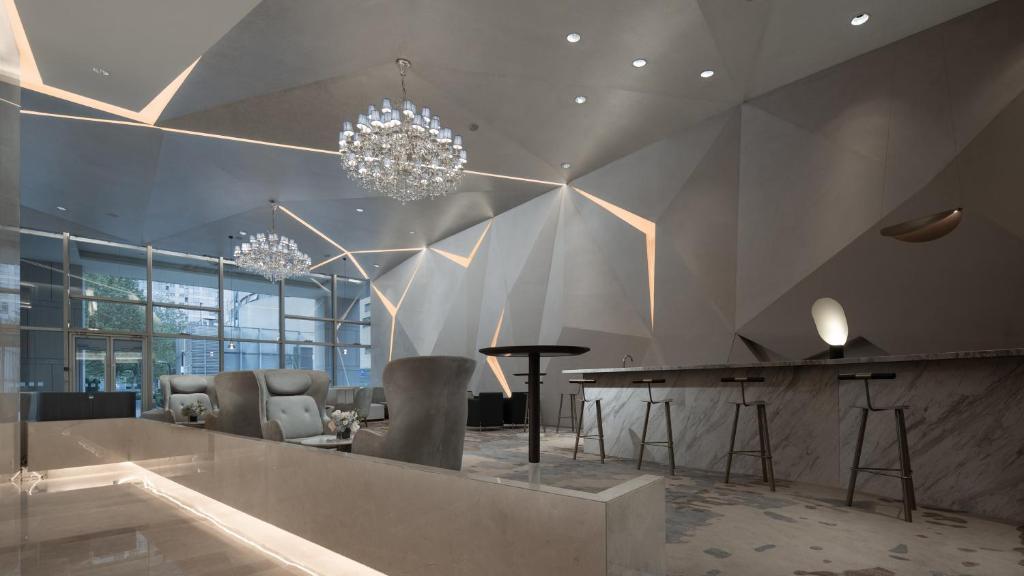 Holiday Inn Beijing Focus Square by IHG photo