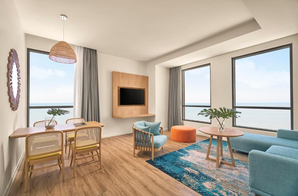 Suite 2 Phòng Ngủ Nhìn Ra Biển - Không Hút Thuốc