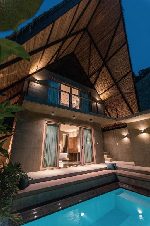 Bazén v ubytování Panorama Villas El Nido nebo v jeho okolí