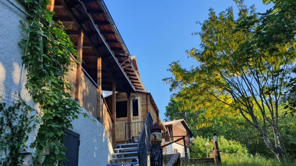 Budova, kde se bed and breakfast nachází