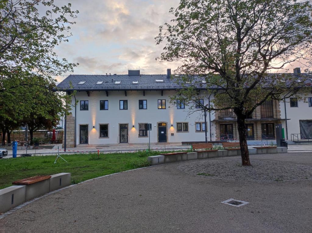 Budova, kde se hotel nachází