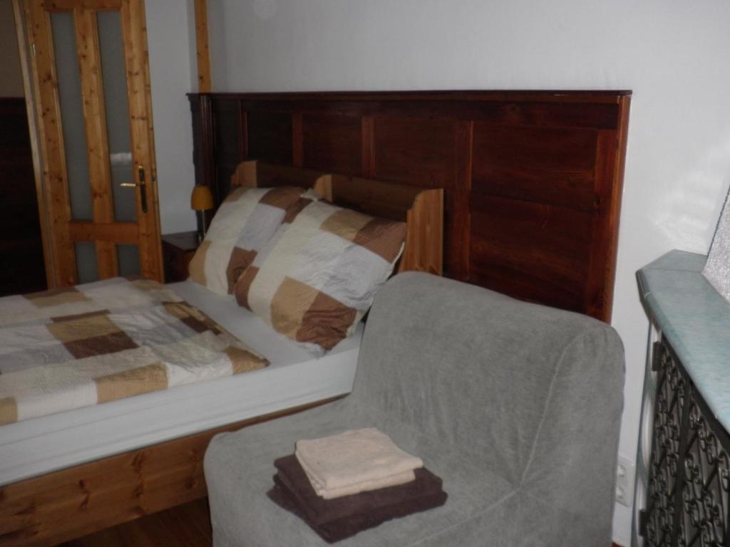 Letto o letti in una camera di Alpenpension