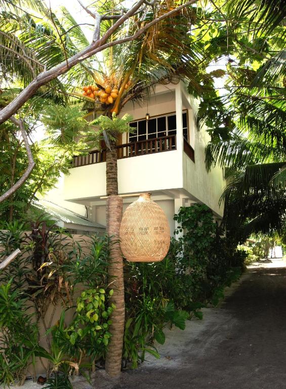 Zahrada ubytování ODI KAMADHOO