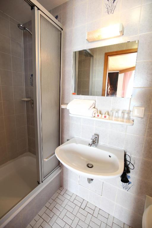 Koupelna v ubytování Hotel Sofia