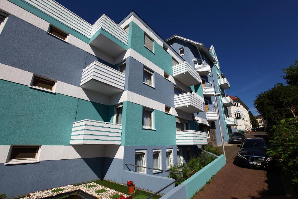 Budova, kde se hotel nachází