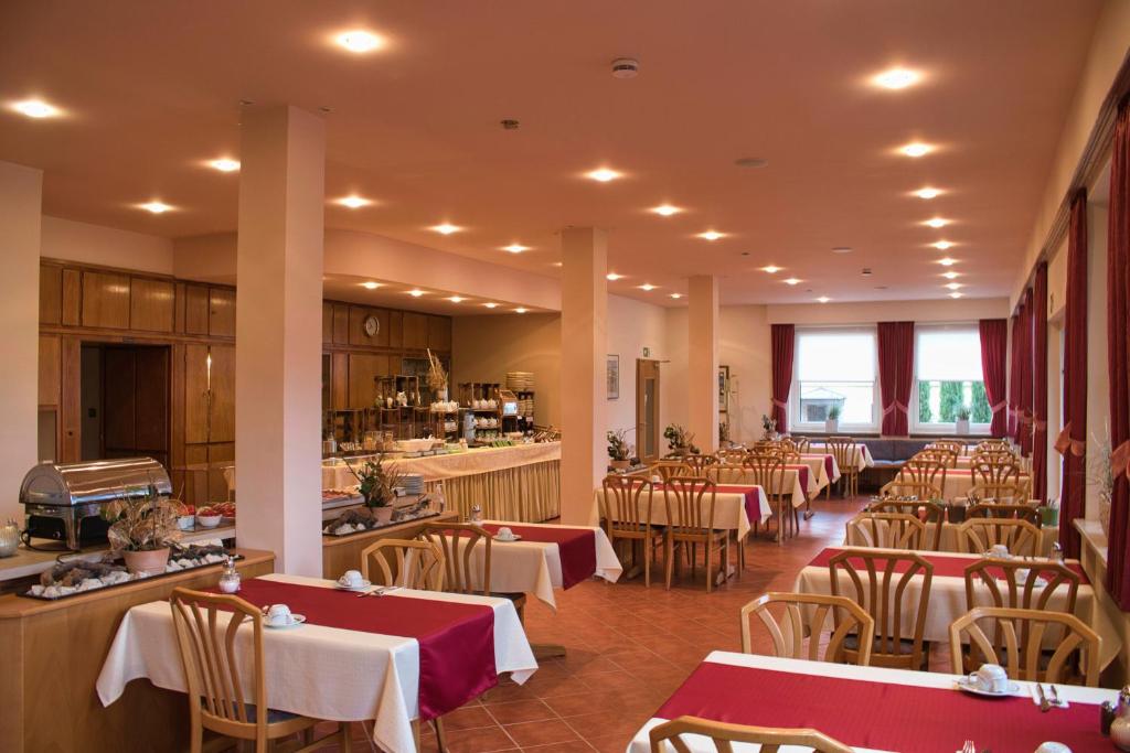 Restaurace v ubytování Hotel Tenner