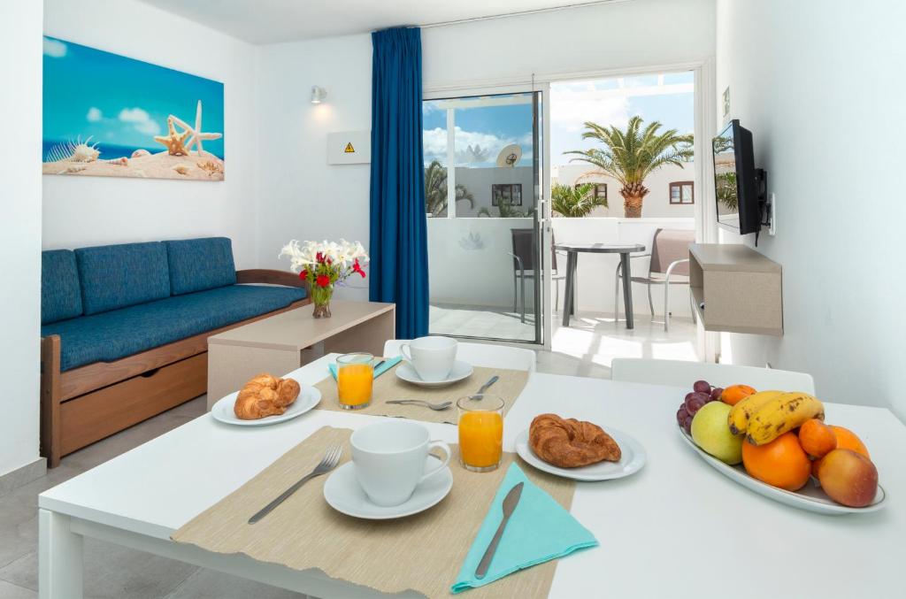 Apartamentos LIVVO Oasis - 2