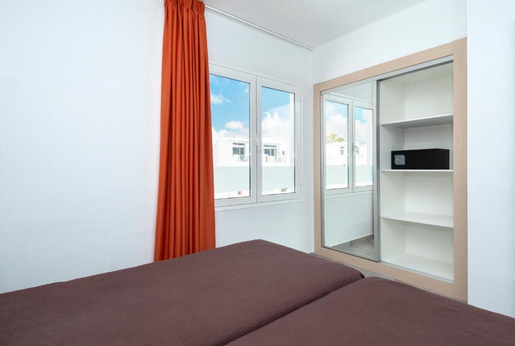 Apartamentos LIVVO Oasis - 1