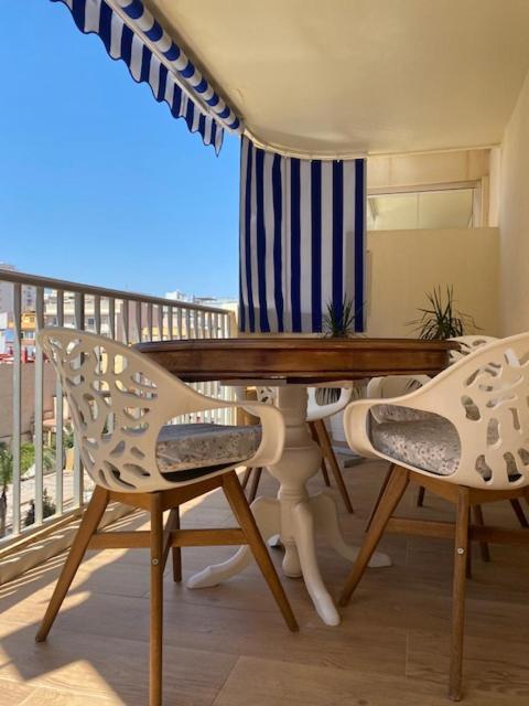 APARTAMENTO FUENGIROLA Free parking