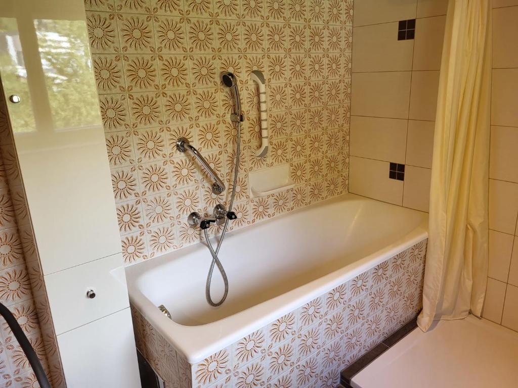 Kúpeľňa v ubytovaní Apartment Frieda by Interhome