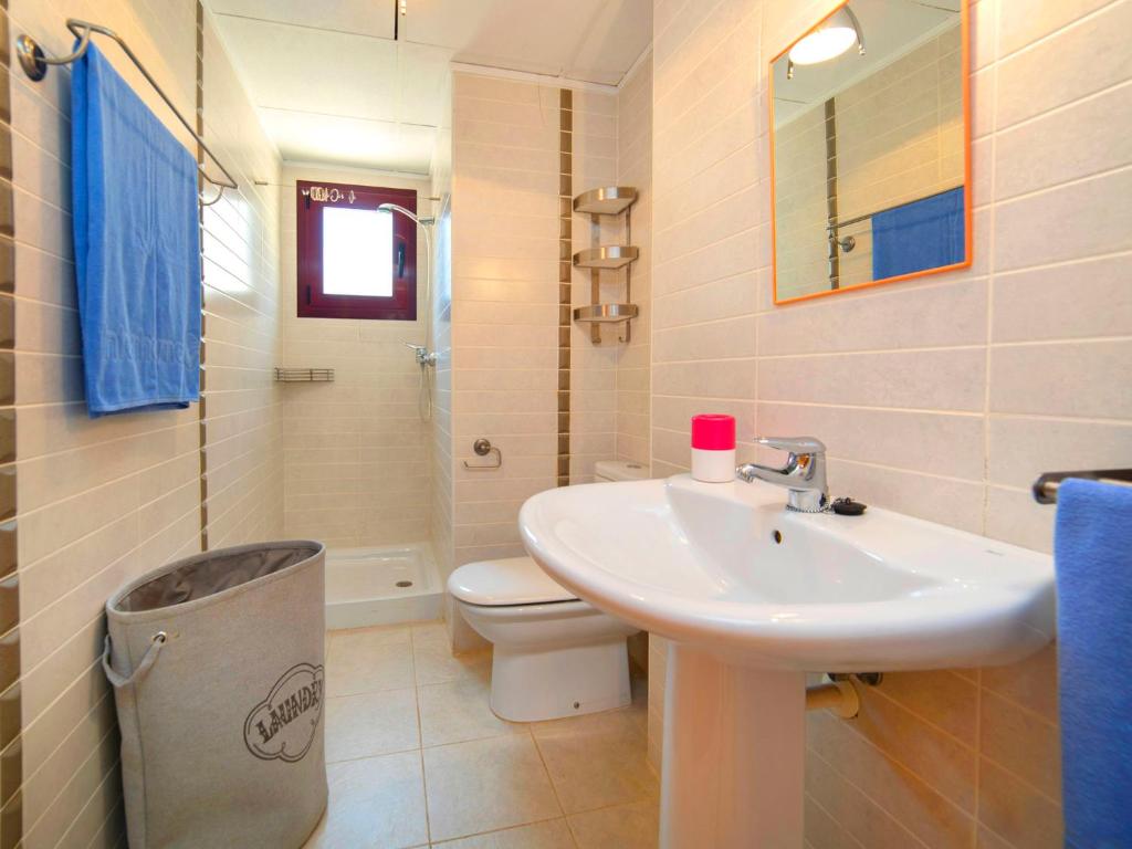 Koupelna v ubytování Apartment Riviera-2 by Interhome