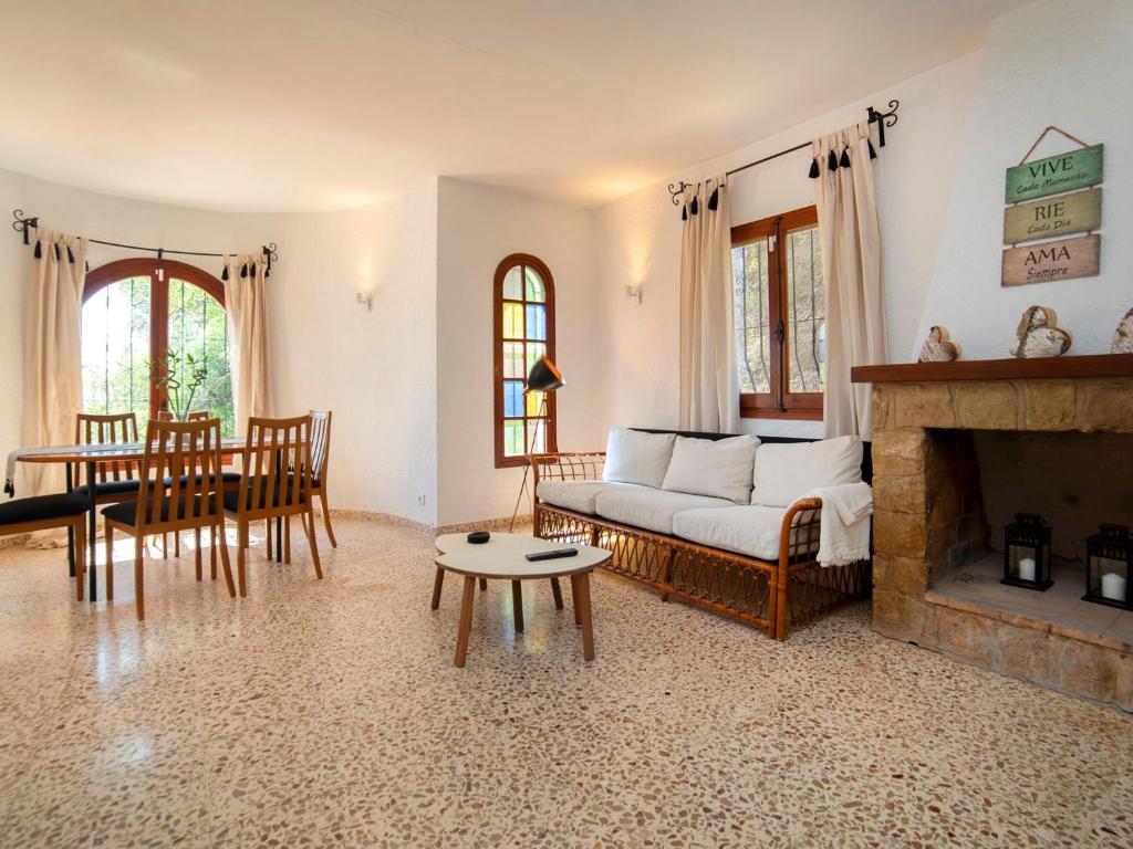 Posezení v ubytování Holiday Home La Marina by Interhome