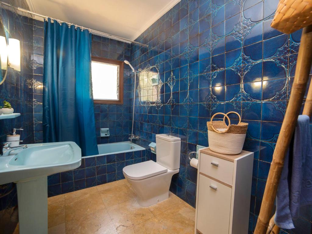 Koupelna v ubytování Holiday Home La Marina by Interhome