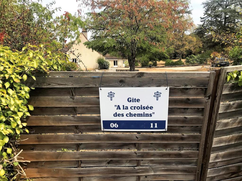 A la croisée des chemins - Casa De Una Habitación