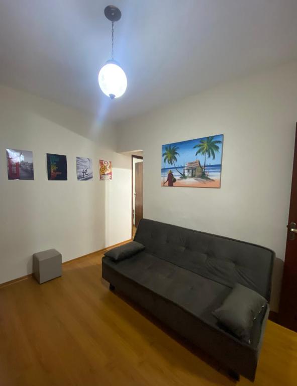 Apto com garagem no centro de Nova Friburgo - Appartement De Deux Chambres