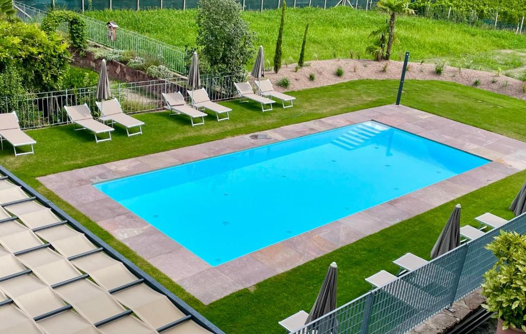 Bazén v ubytování Hotel Turmwirt nebo v jeho okolí