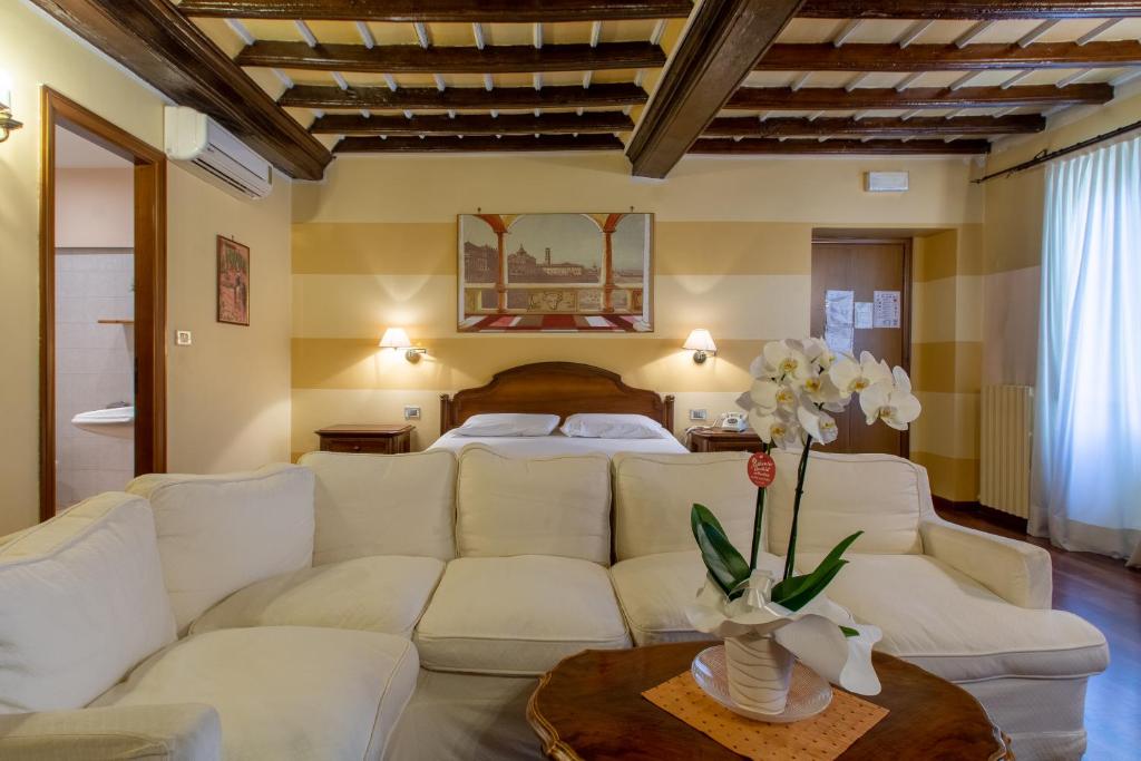 Posezení v ubytování Hotel Antica Dogana