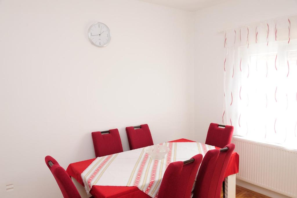 Posedenie v ubytovaní Apartman Noa 16