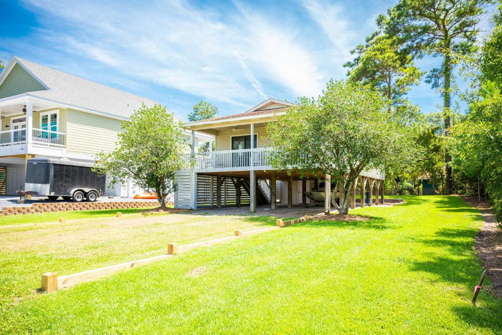 Wingspan by Oak Island Oak Island (updated prices 2024)
