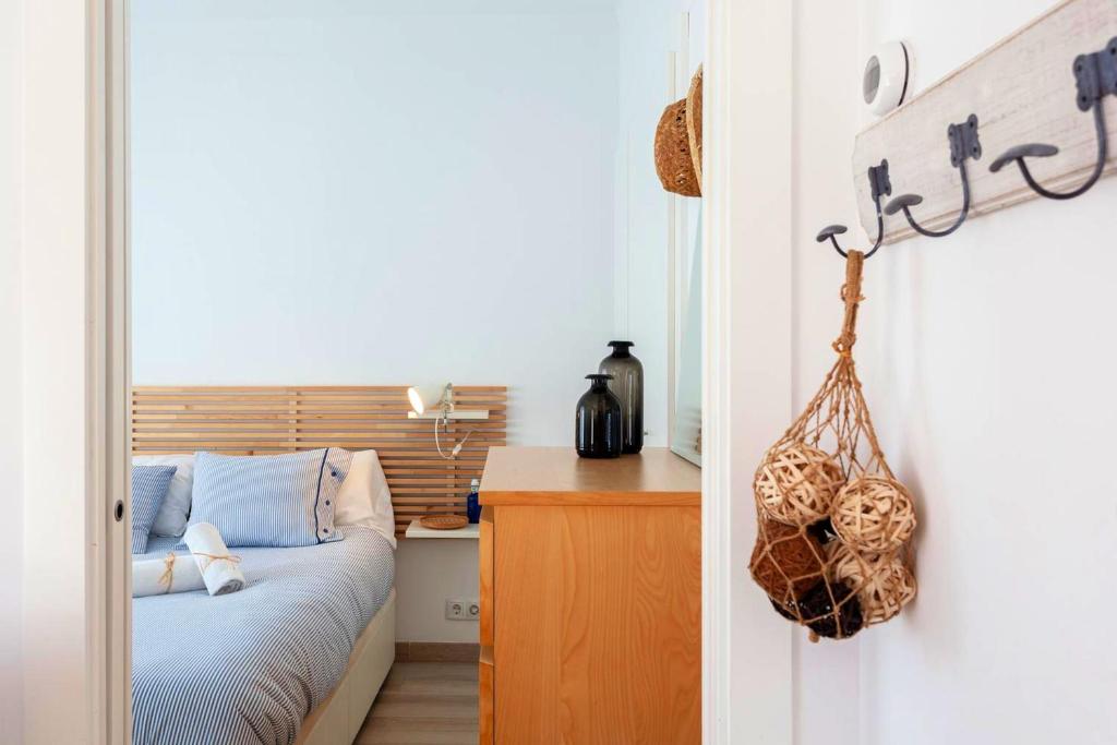 Posteľ alebo postele v izbe v ubytovaní Charming apartment in Llafranc - city view, 70 m²