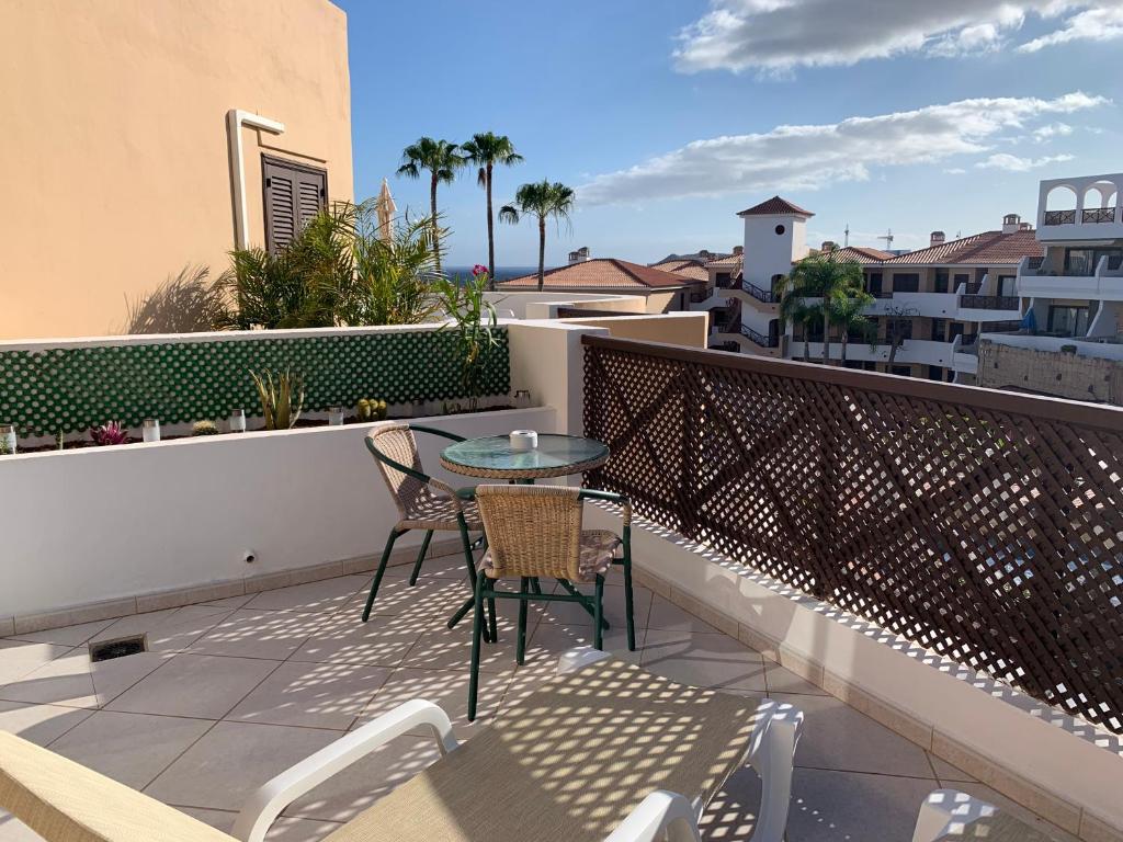 A balcony or terrace at ¡ENCANTADOR ESTUDIO CON VISTAS! Edificio Albatros