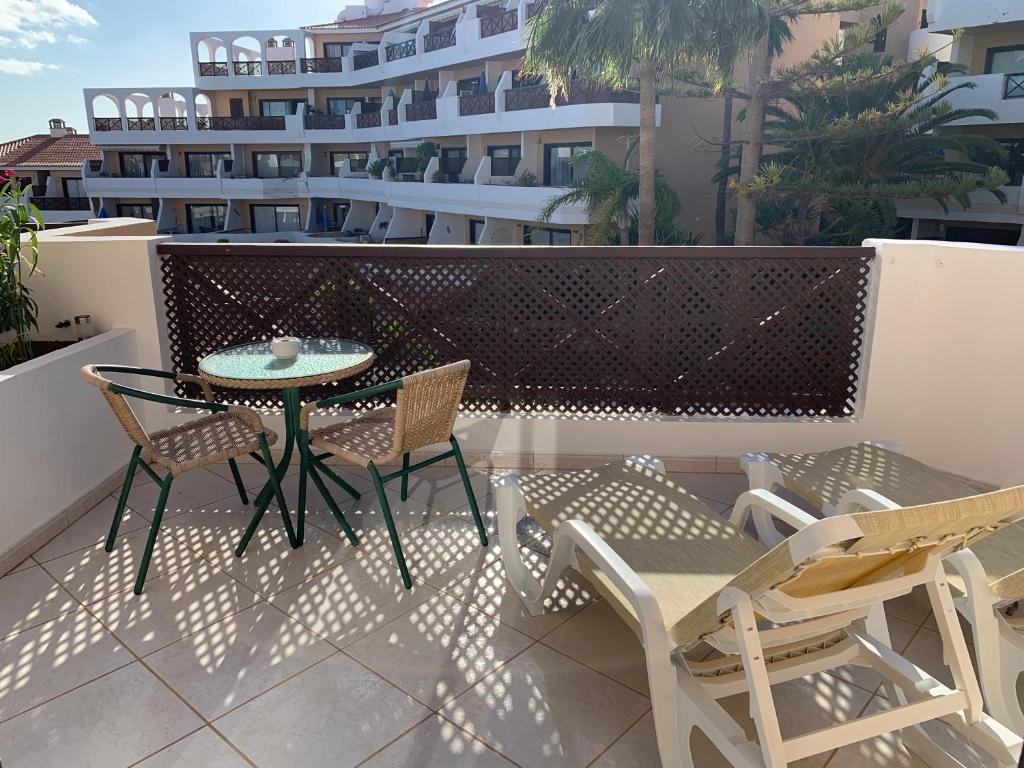 A balcony or terrace at ¡ENCANTADOR ESTUDIO CON VISTAS! Edificio Albatros