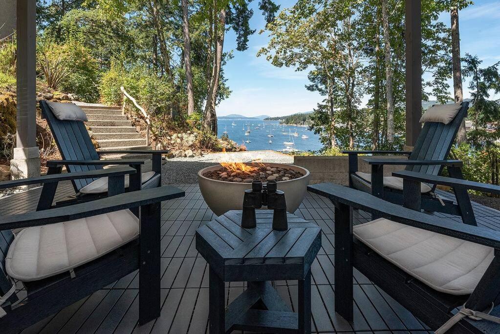 Seas the Bay Ocean View Suite