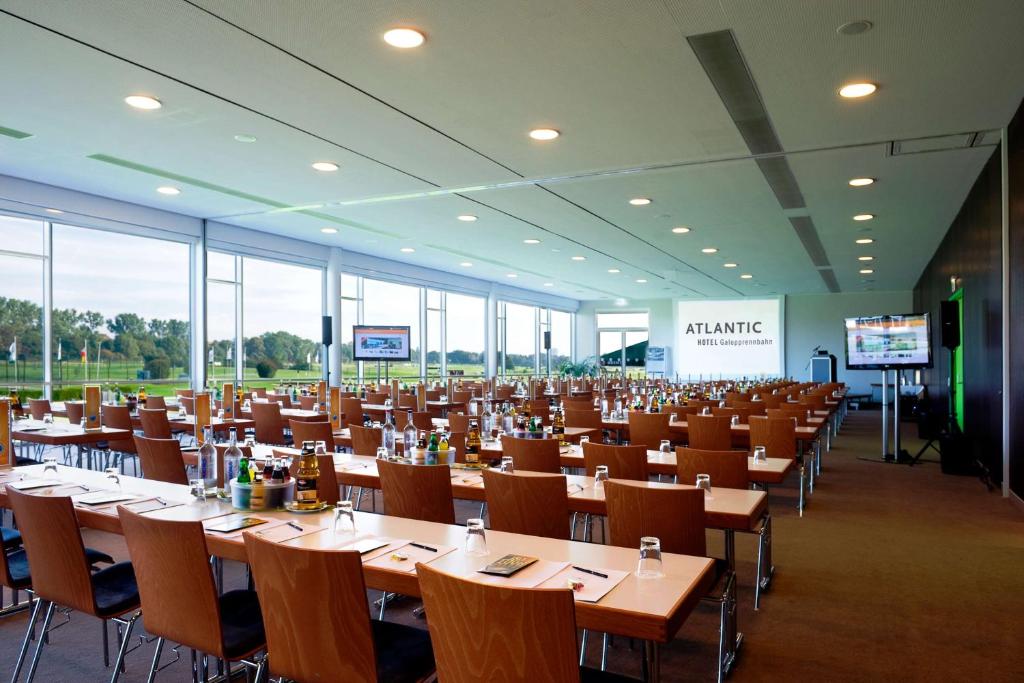 ATLANTIC Hotel Galopprennbahn - Resim 15