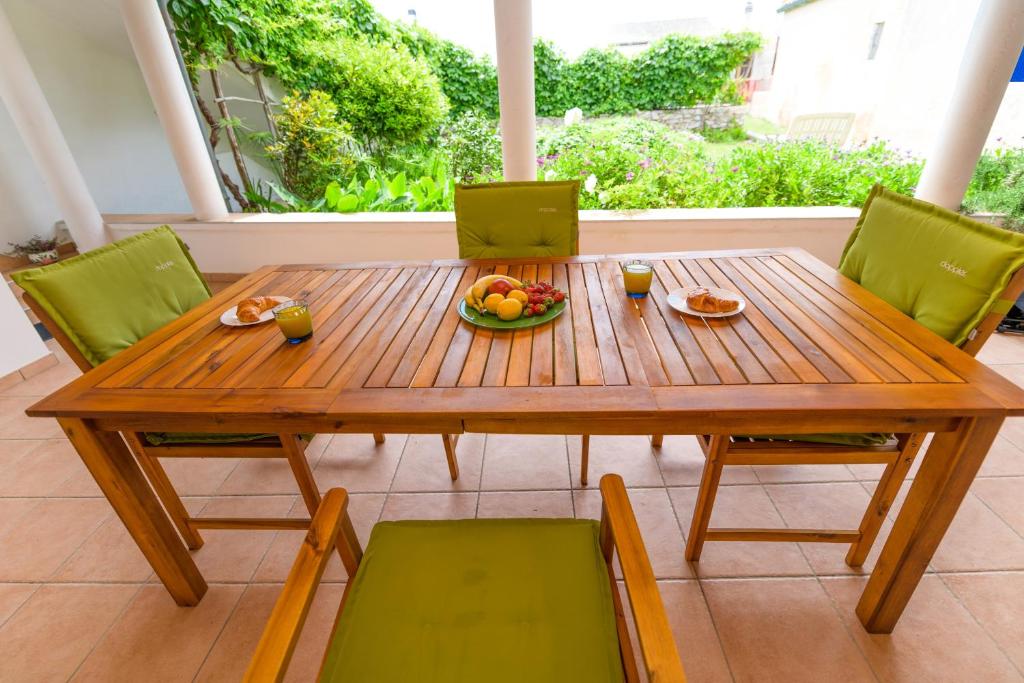 Zahrada ubytování Apartment Nerezine 7963b