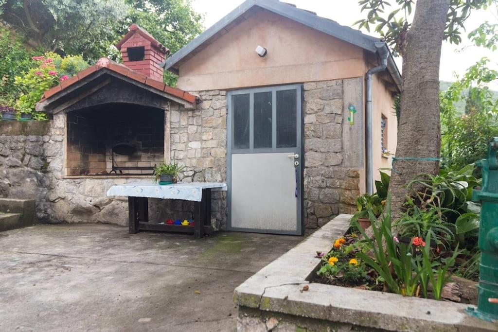 Fotografia z galérie ubytovania Apartments with a parking space Opatija - 7902 v destinácii Opatija