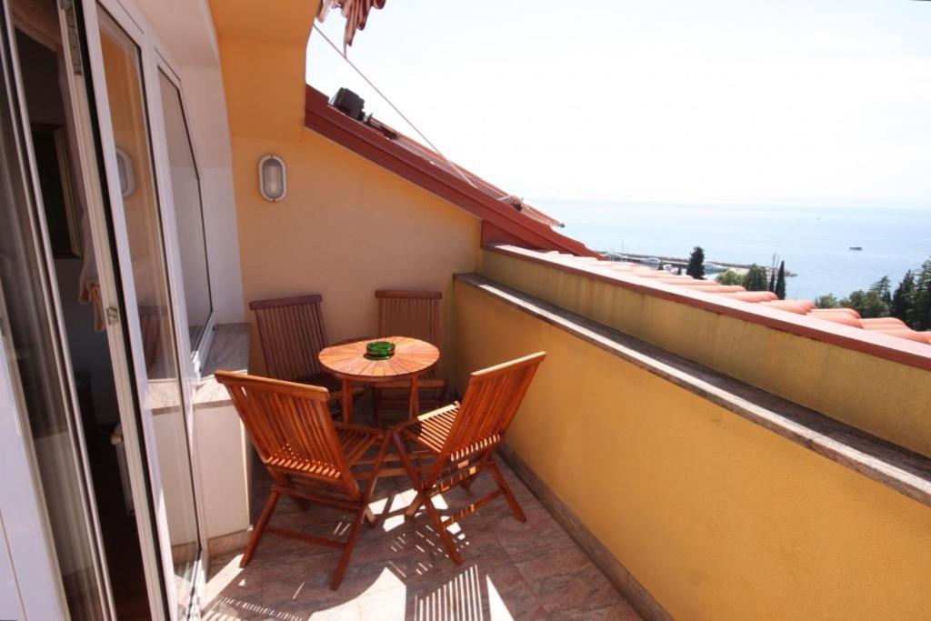 Fotografia z galérie ubytovania Apartments with a parking space Icici, Opatija - 7793 v destinácii Ičići