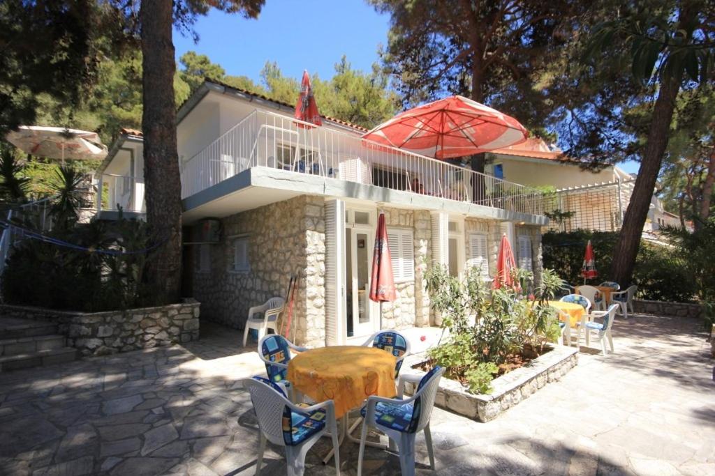 Apartments by the sea Mali Losinj (Losinj) 8054, Mali Lošinj (updated