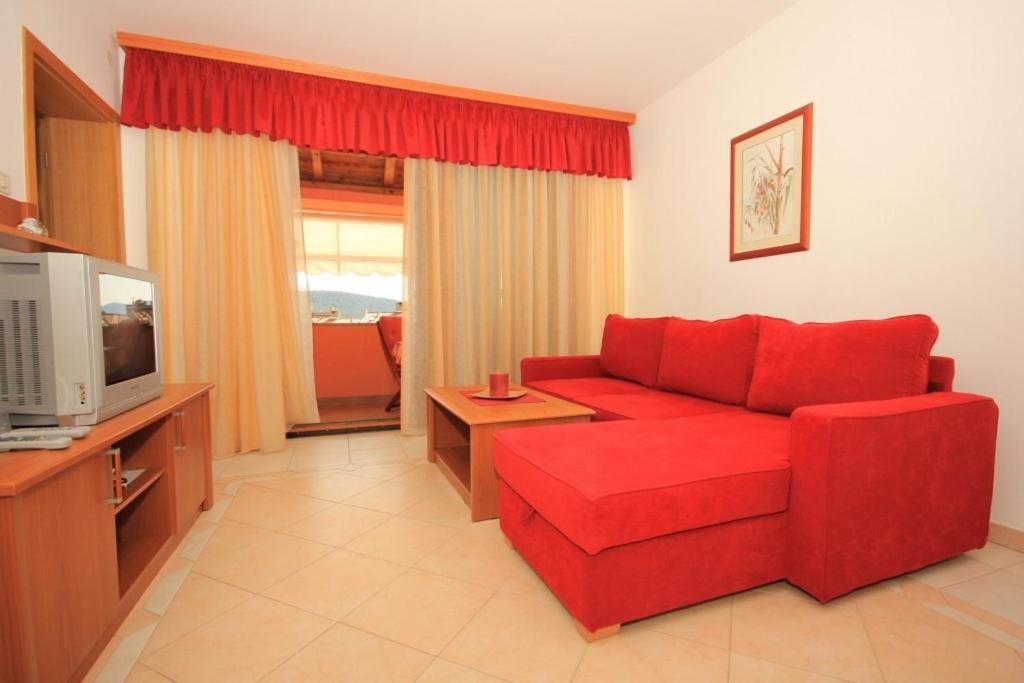 Fotografia z galérie ubytovania Apartments with a parking space Cres - 7985 v Cresi