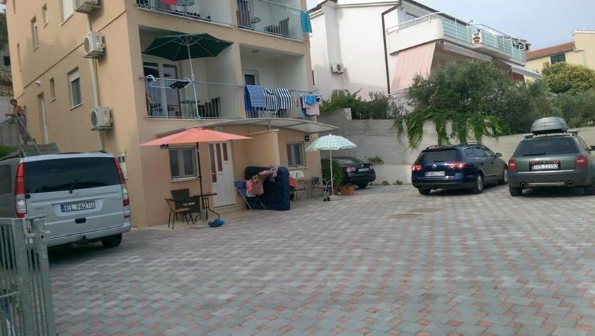 Fotografia z galérie ubytovania Apartments by the sea Rastici, Ciovo - 9208 v Trogiri