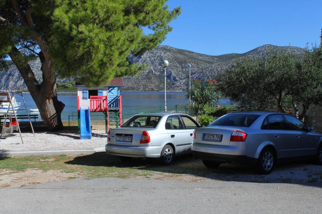 Fotografie z fotogalerie ubytování Apartments by the sea Kneza, Korcula - 9164 v destinaci Pupnat