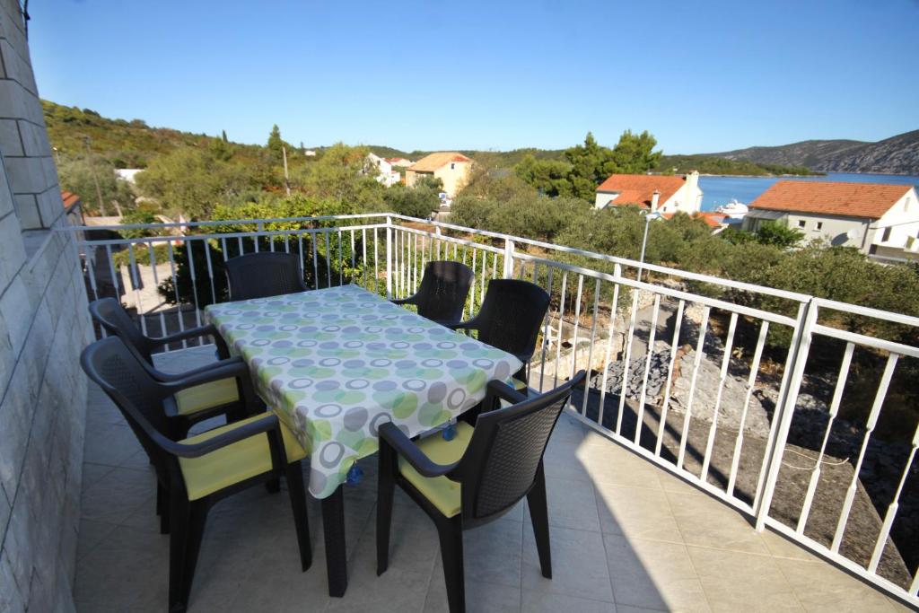 Fotografie z fotogalerie ubytování Apartments by the sea Kneza, Korcula - 9164 v destinaci Pupnat