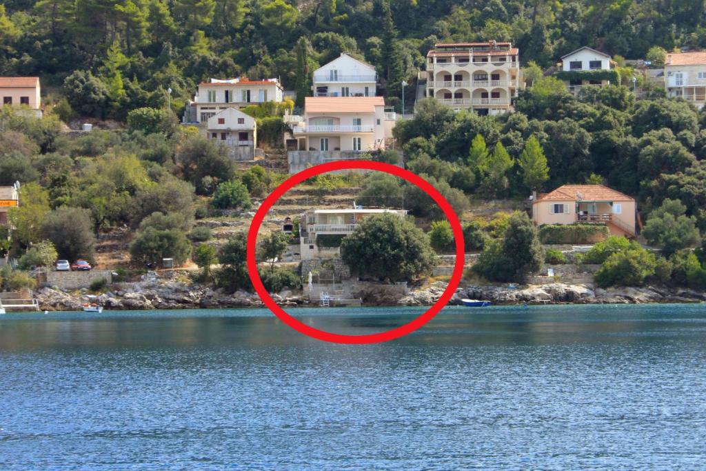 Fotografie z fotogalerie ubytování Apartments by the sea Brna, Korcula - 9293 v destinaci Smokvica