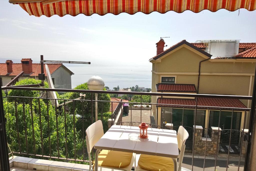 Fotografia z galérie ubytovania Apartments with WiFi Opatija - 7858 v destinácii Opatija