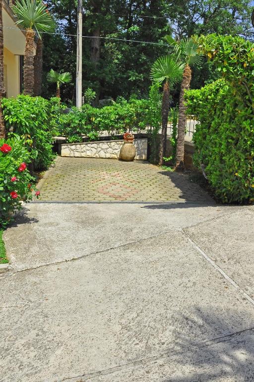 Zahrada ubytování Apartments with a parking space Opric, Opatija - 7728