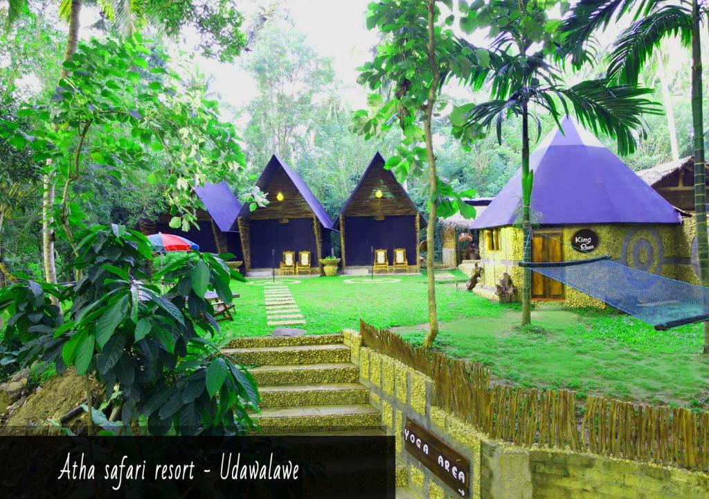 Zahrada ubytování Atha Safari Resort & Riverside Camping