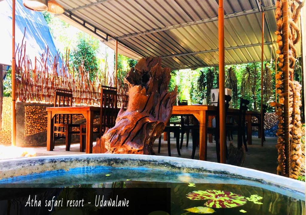 Fotografie z fotogalerie ubytování Atha Safari Resort & Riverside Camping v Udawalawe