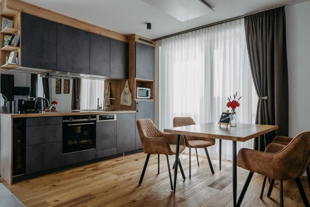 Köök või kööginurk majutusasutuses Weinberg Chalets