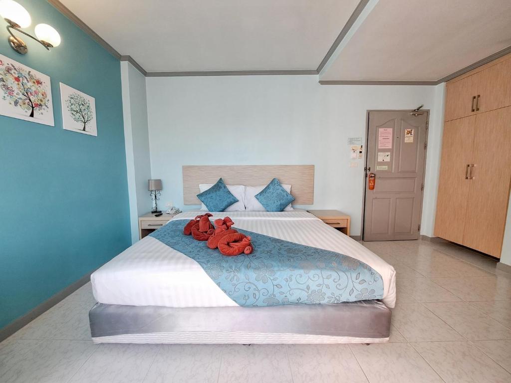 
Standard Double or Twin Room
