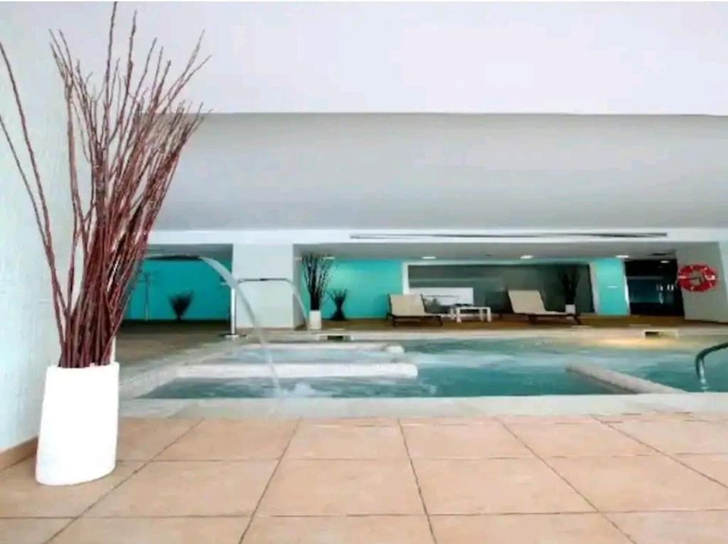 Fotografie z fotogalerie ubytování Elegante alojamiento con piscina a 200 m del mar. v destinaci Benalmádena