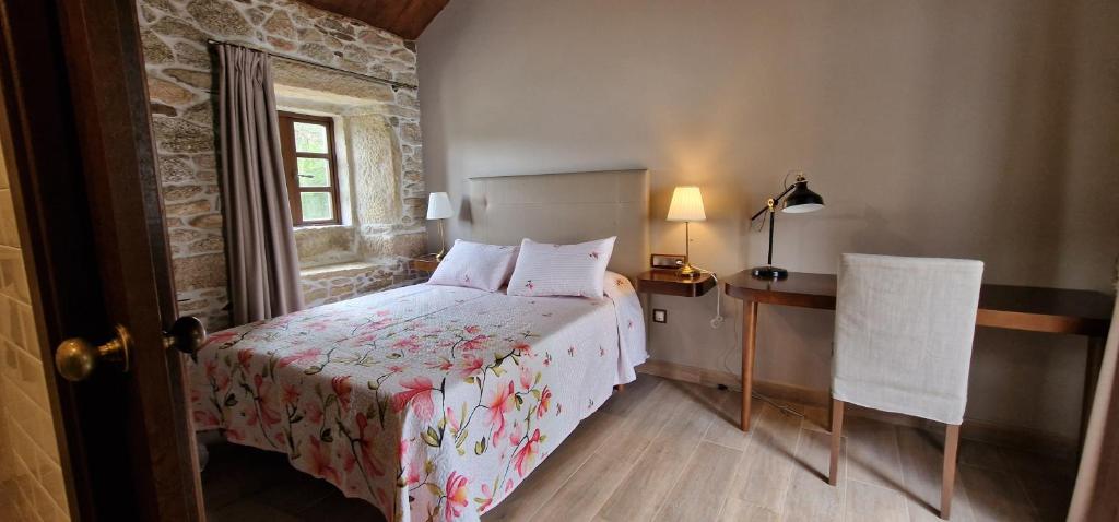 Habitaciones La Cuevona de Guitiriz,Parga, en el camino norte Lugo - 2